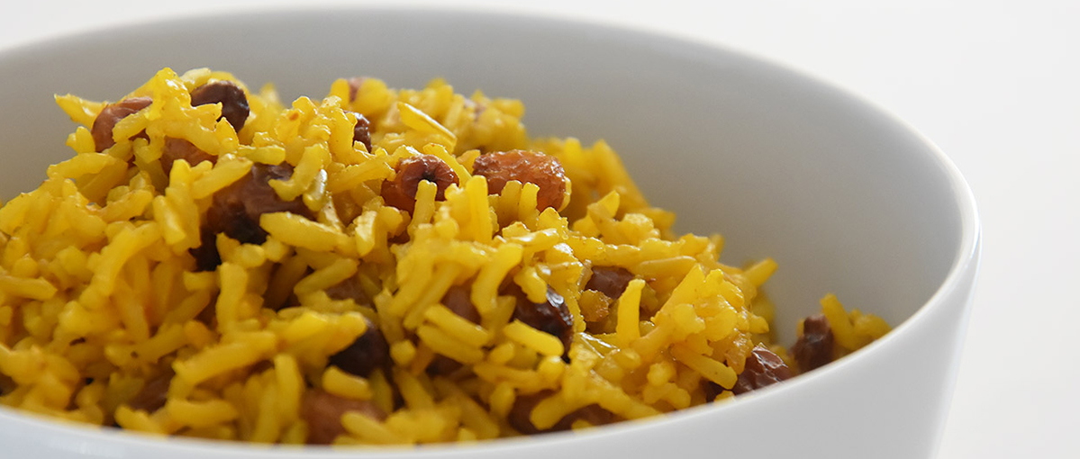 Savoury and Sweet Turmeric Raisin Rice