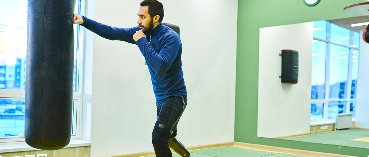 HOW TO MAKE TIME TO WORK OUT ON A BUSY SCHEDULE