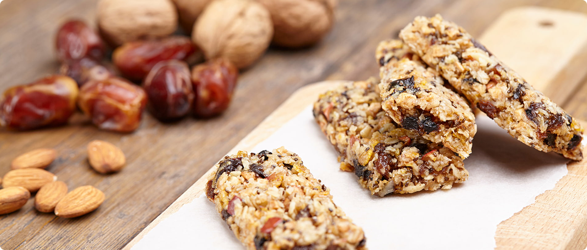 SNACK ON THIS ALMOND AND DATE BAR RECIPE